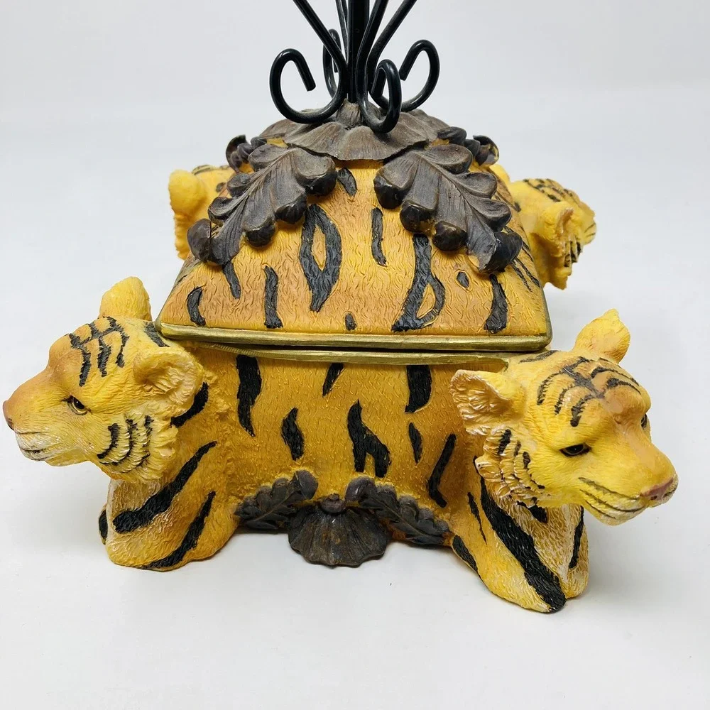 Four Headed LION/BENGAL/TIGER‎  Resin Jewelry Trinket Box Keepsake Lion